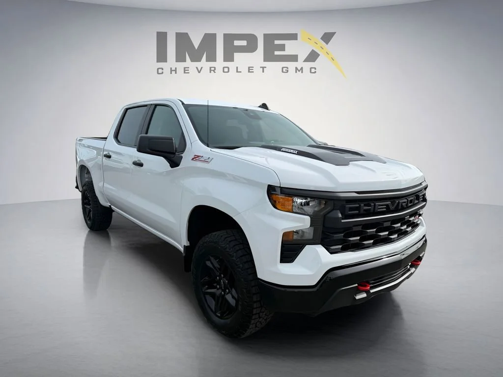 New 2026 Summit White Chevrolet Custom Trail Boss image 7