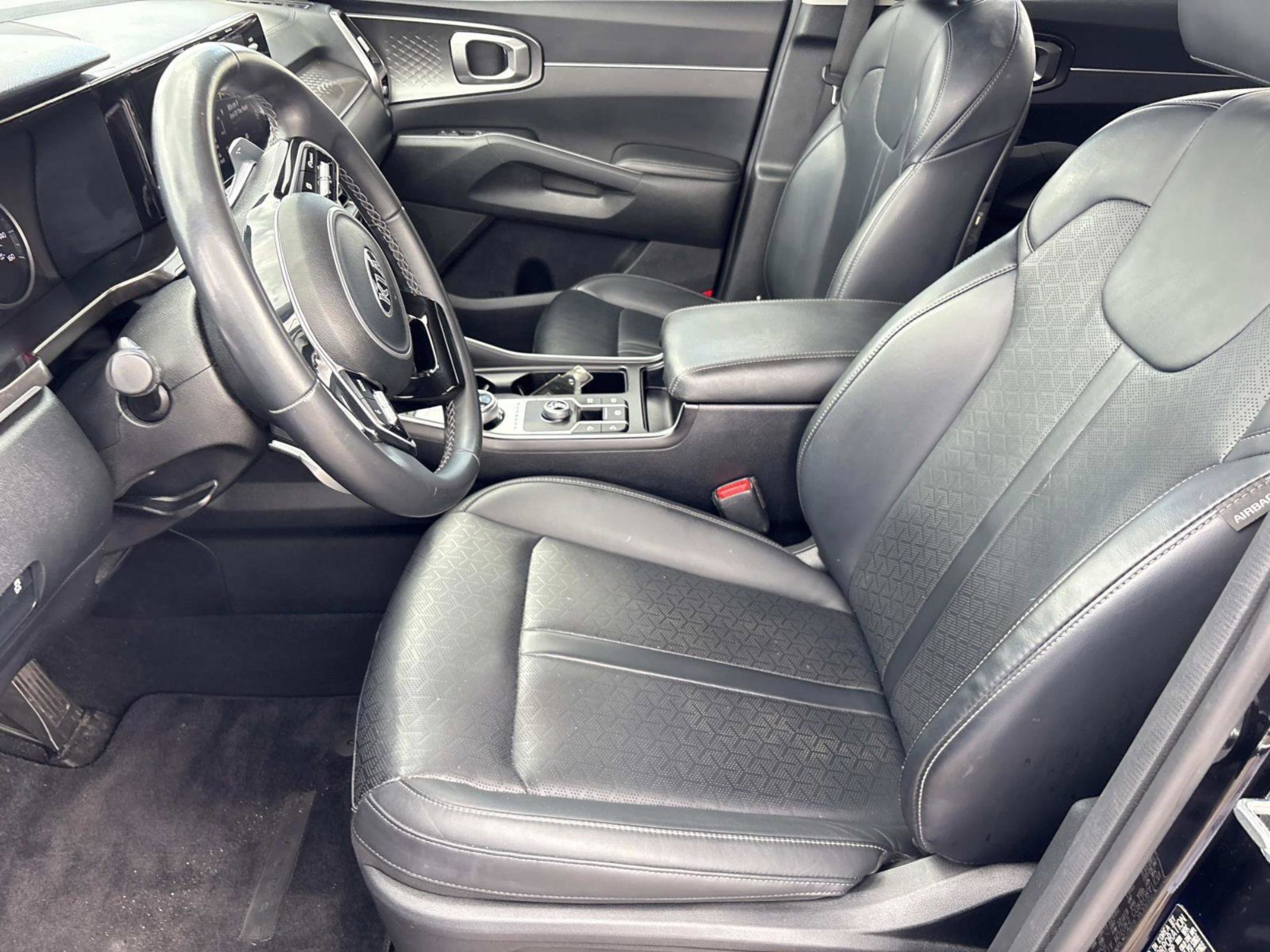Used 2021 Aurora Black Kia S image 22
