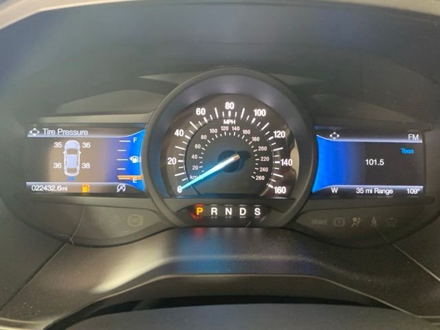 Used 2024 Gray Ford SEL image 26