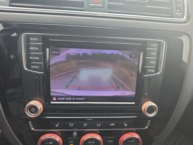 Used 2017  Volkswagen GLI image 23
