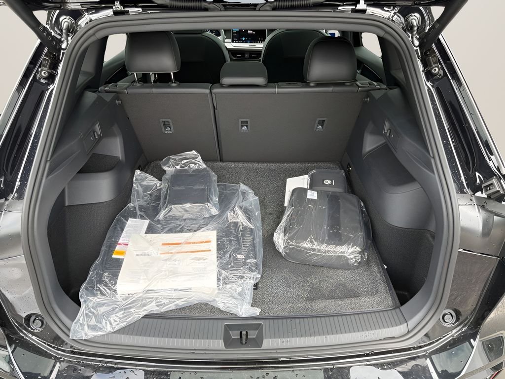 New 2026 Deep Black Pearl Volkswagen 2.0T SE R-Line Black image 24