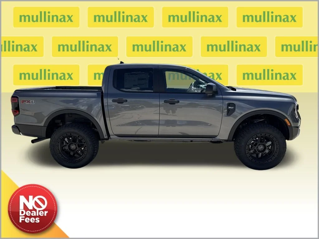 New 2025 Gray Ford XLT DSI LEVELED & RIMS image 2