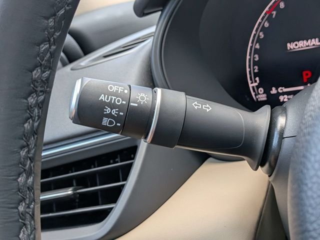 Used 2025 White Acura Technology Package image 34