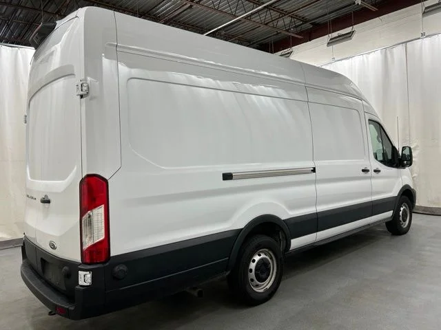 Used 2024 White Ford Base image 4