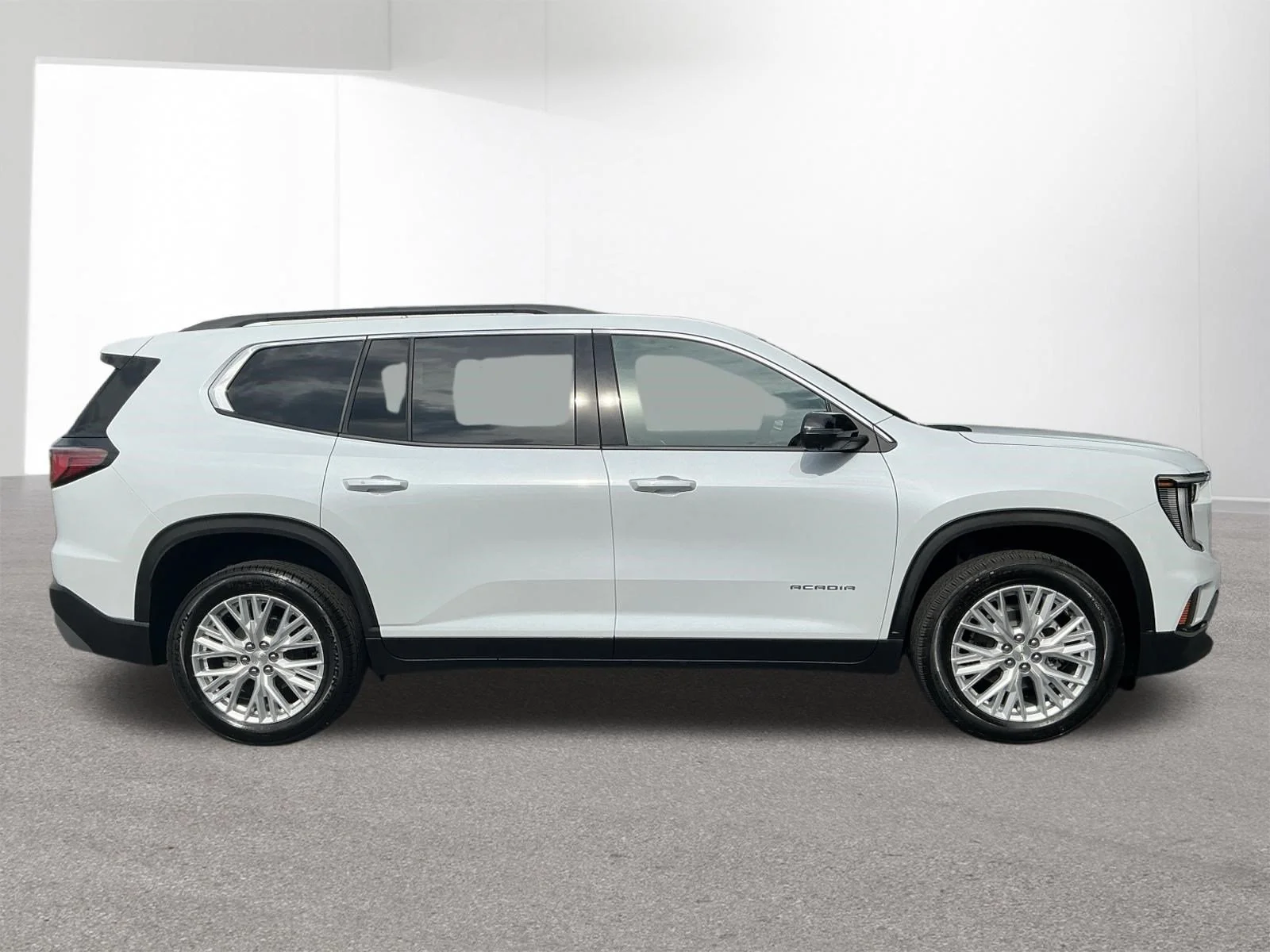 New 2026 Glacier White Tricoat GMC Elevation image 2