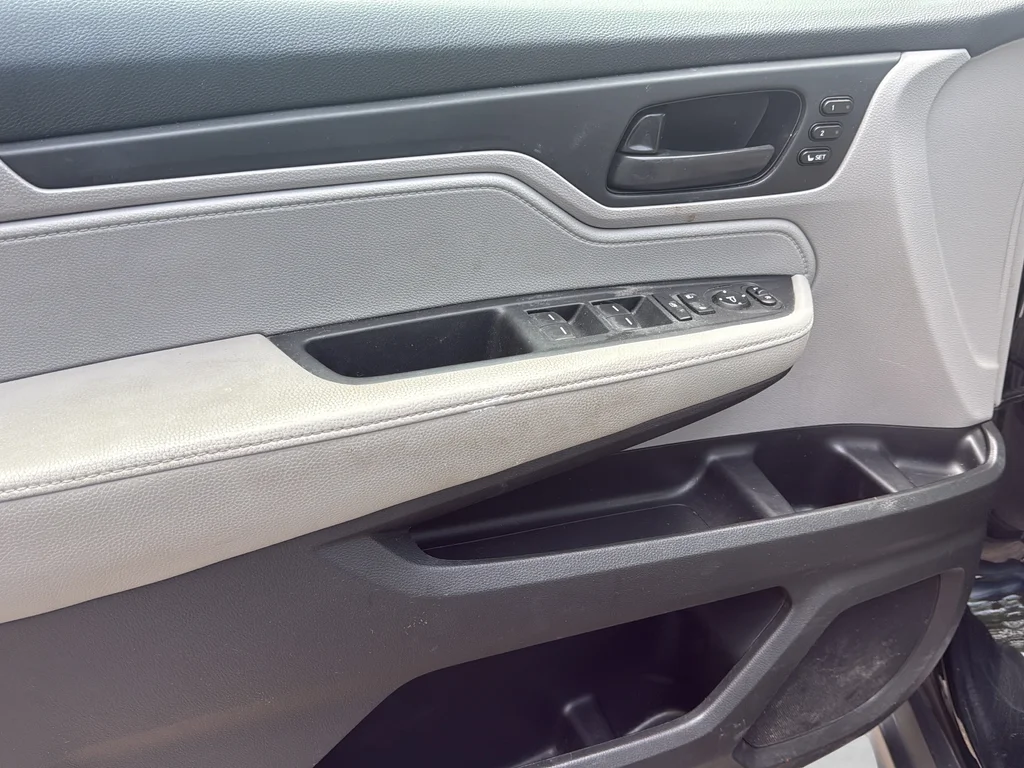 Used 2019  Honda EX-L image 24