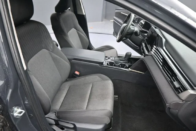 Used 2026  Toyota LE image 14