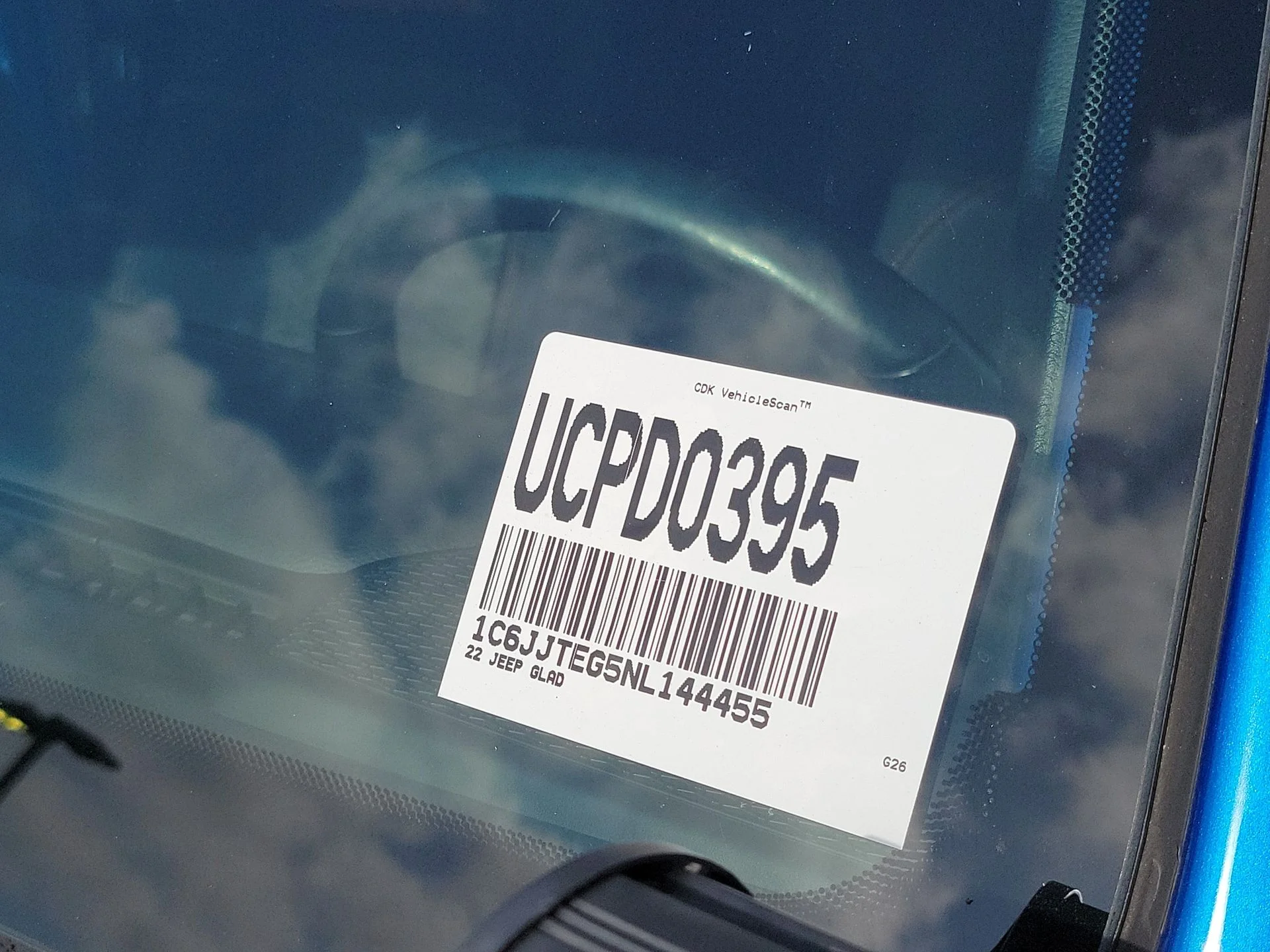 Certified Used 2022 Blue Jeep Mojave image 12
