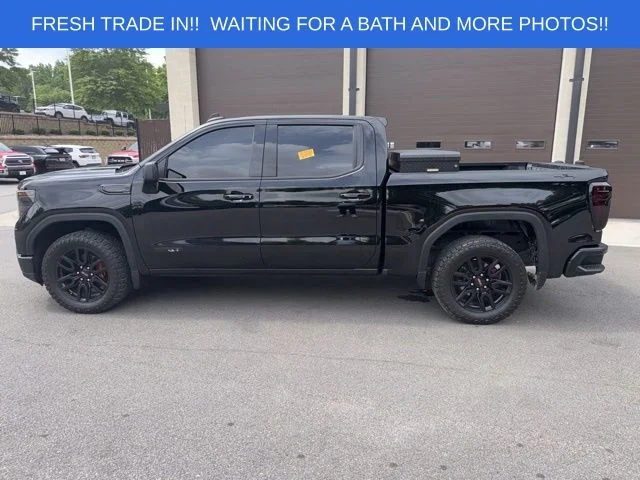 Used 2022 Black GMC Elevation image 3