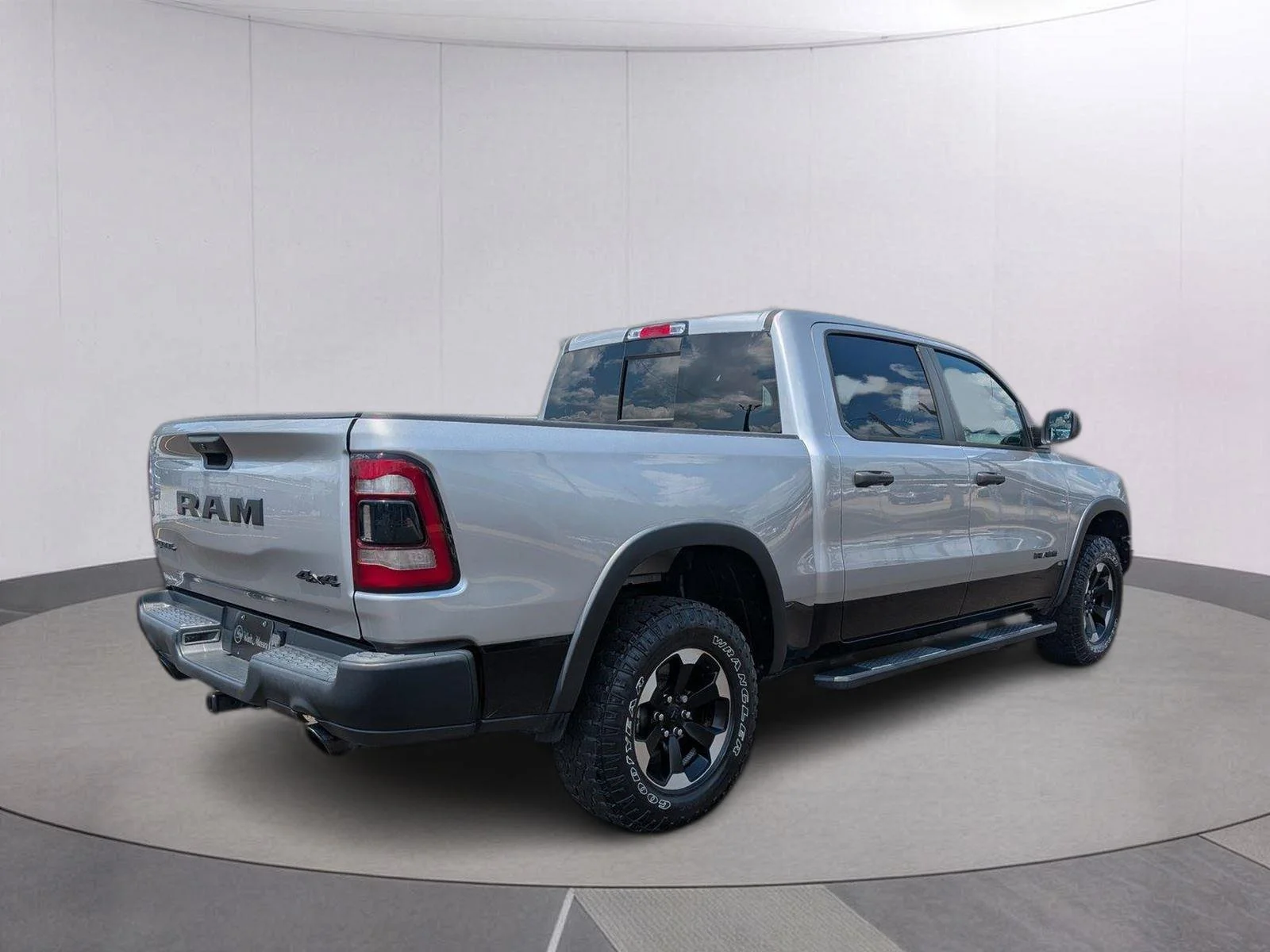 Used 2022 Billet Silver Metallic Clearcoat Ram Rebel image 5