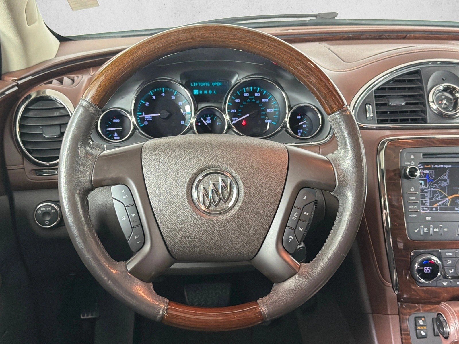 Used 2014 White Diamond Tricoat Buick Premium image 26