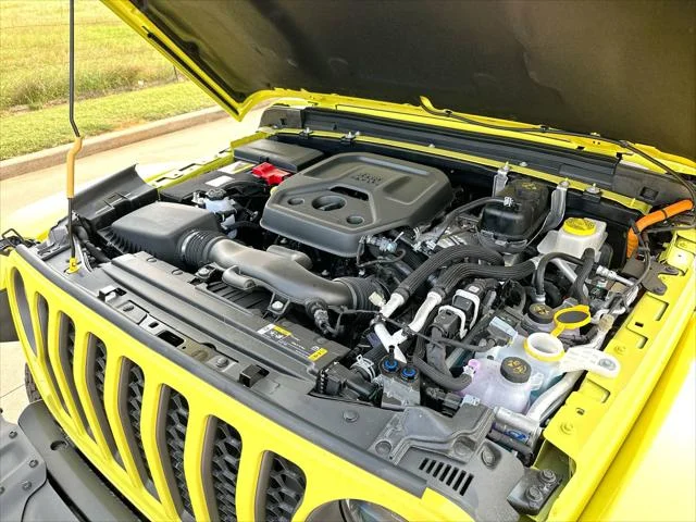 New 2023 High Velocity Clear-Coat Exterior Paint Jeep Rubicon 4xe image 25