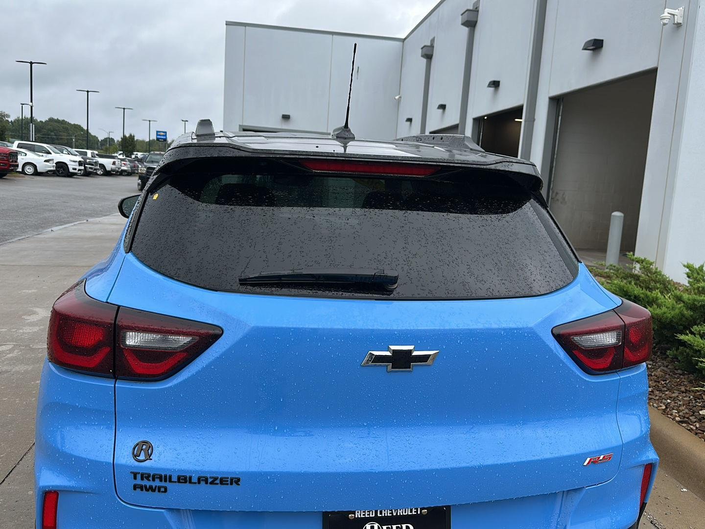 Used 2024 Fountain Blue Chevrolet RS image 3