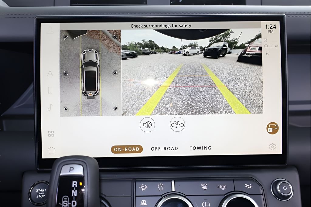 New 2026 Santorini Black Land Rover S image 24