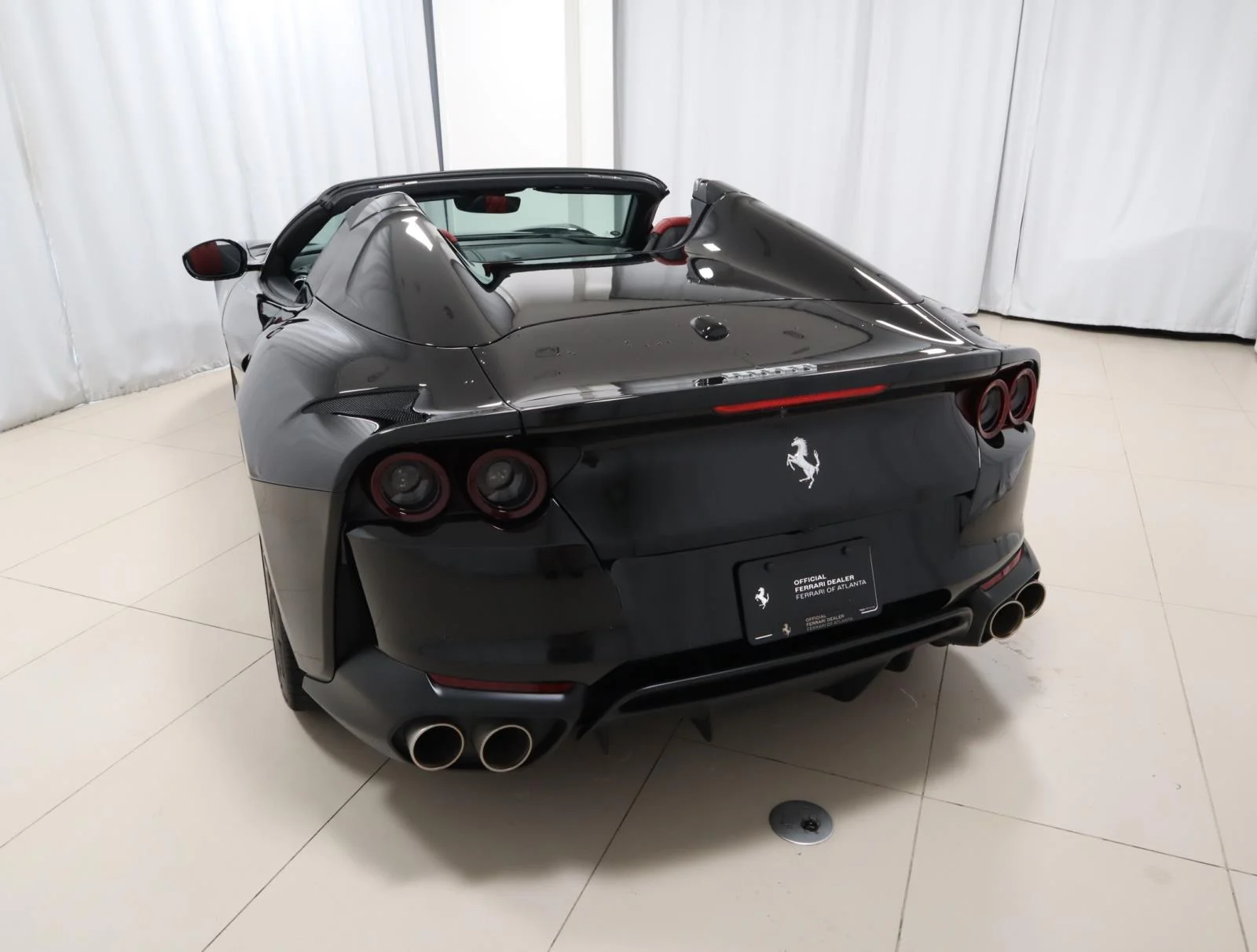 Used 2021 Nero Ferrari Convertible image 13