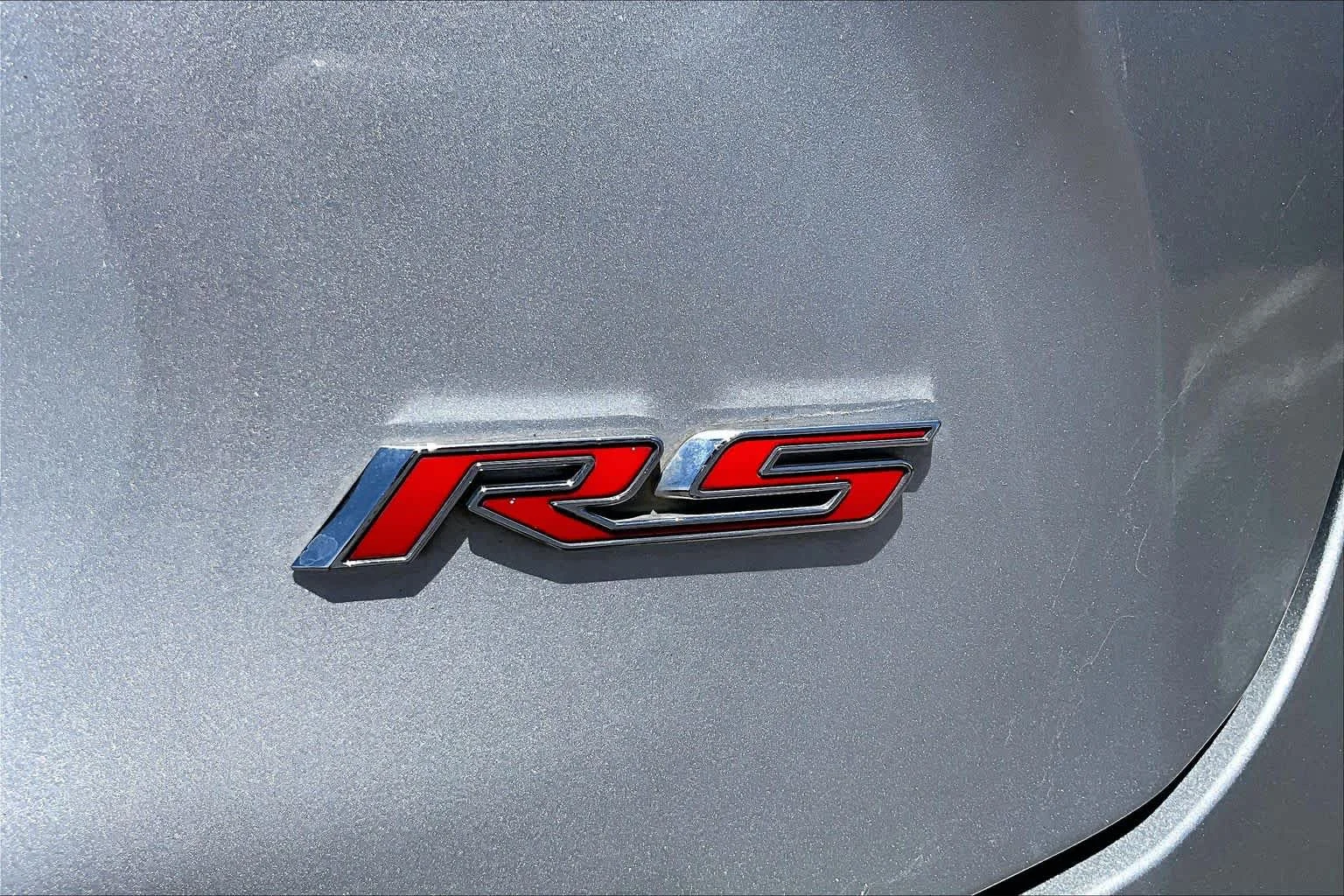 Used 2022 Silver Ice Metallic Chevrolet RS image 10