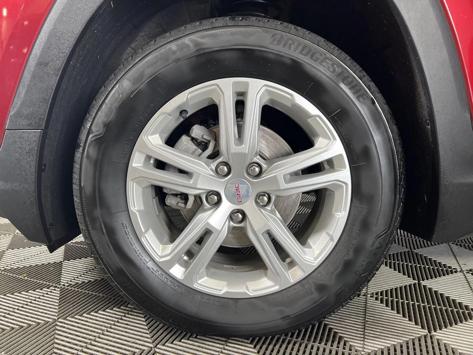 Used 2024 Rd Gmc  image 11