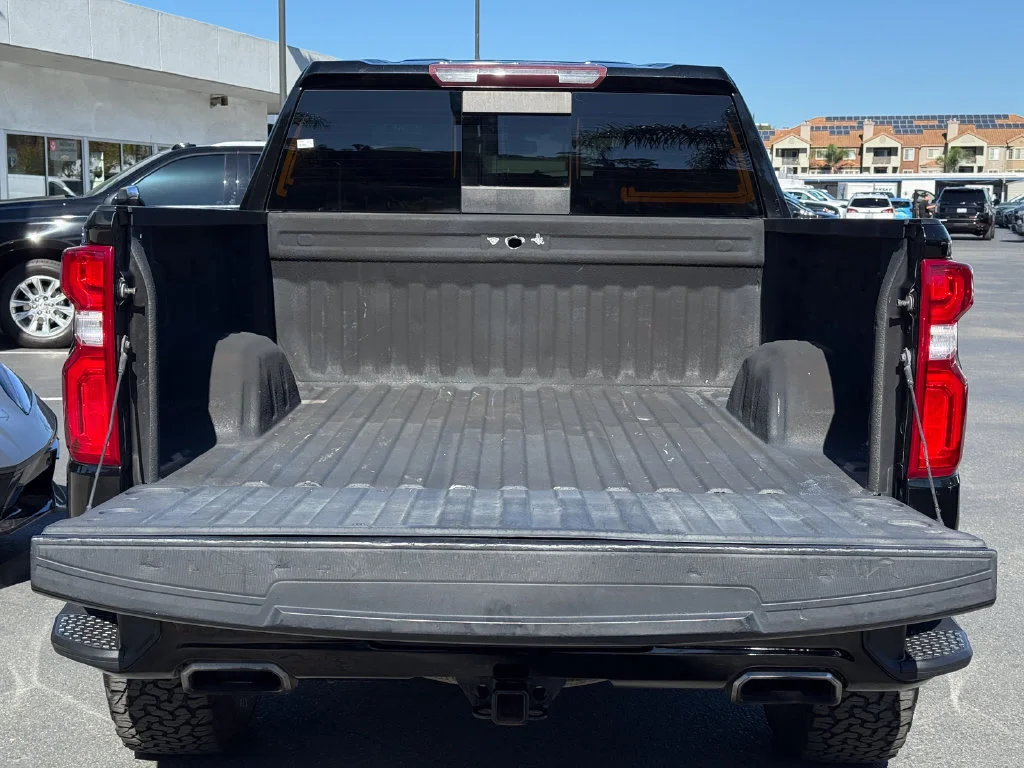 Used 2021 BLACK Chevrolet LT Trail Boss image 10