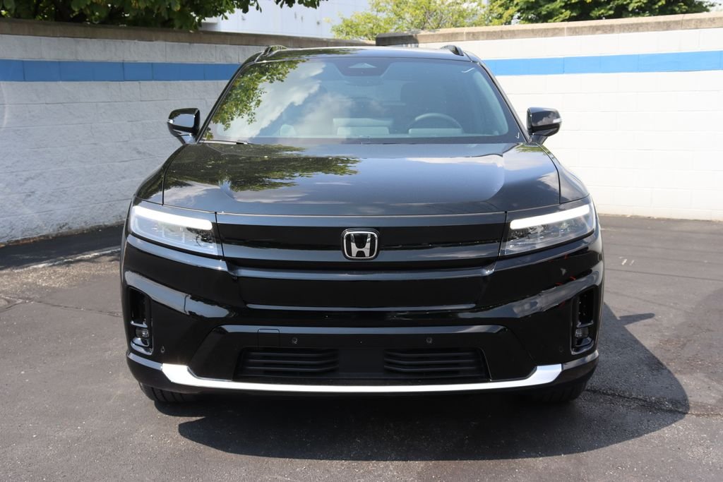 New 2026 Raven Black Honda Touring image 8