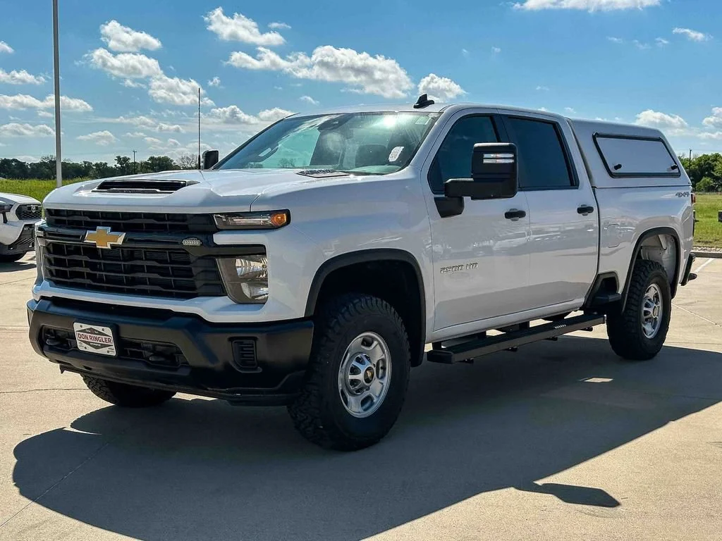 2025 Chevrolet Silverado 2500 HD Work Truck - Photo 9