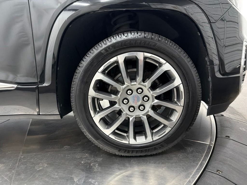 Used 2023 Black GMC Denali image 9