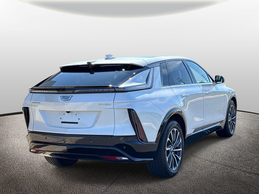 Used 2024 Cadillac LYRIQ Sport 2 with VIN 1GYKPVRL7RZ131198 for sale in Chantilly, VA