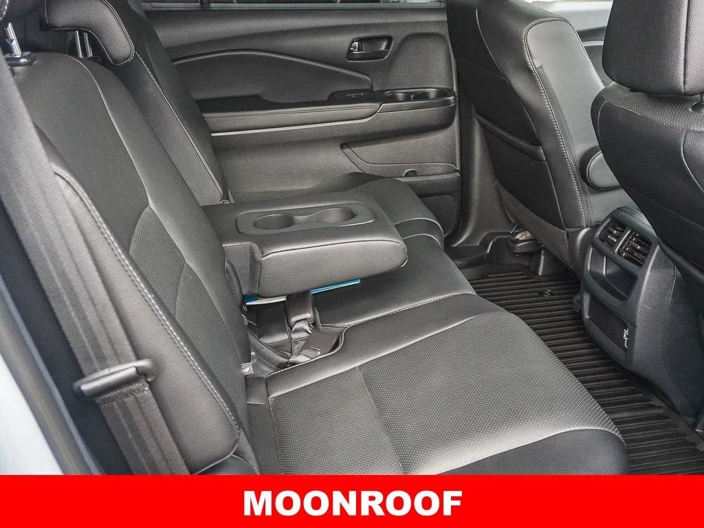 Used 2023  Honda EX-L image 13