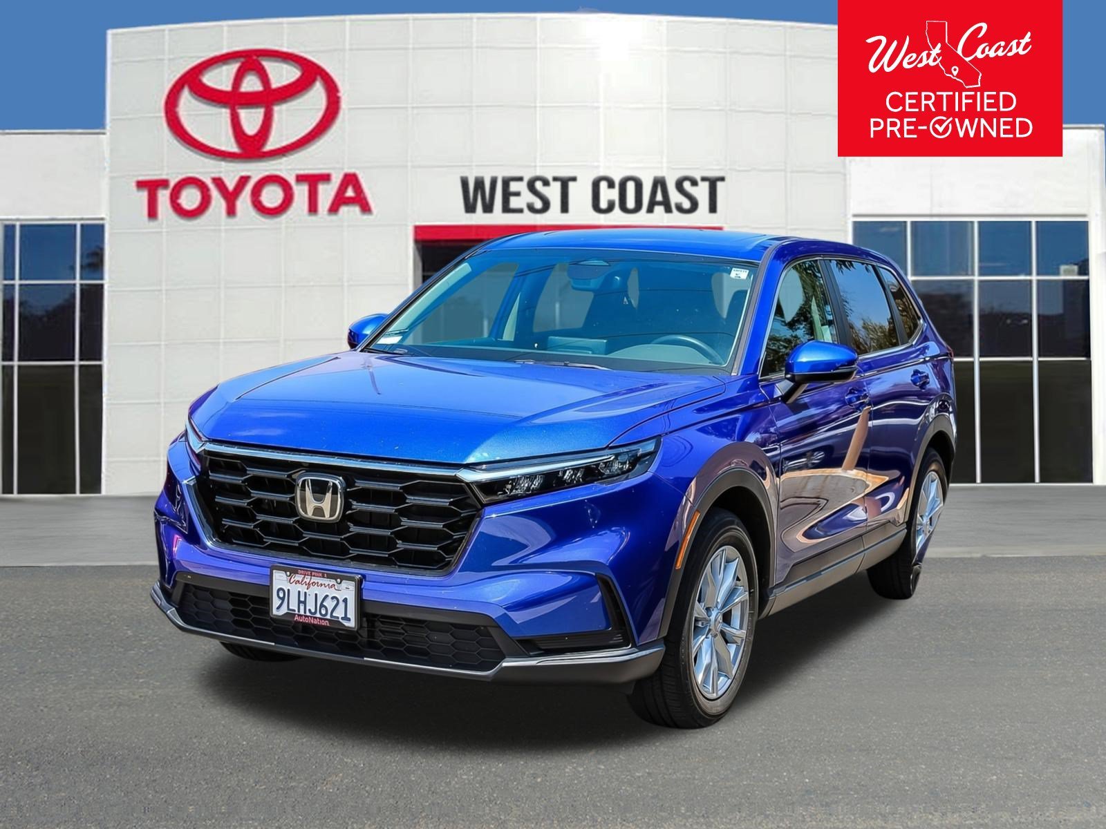 Used 2024 Canyon River Blue Metallic Honda EX image 1