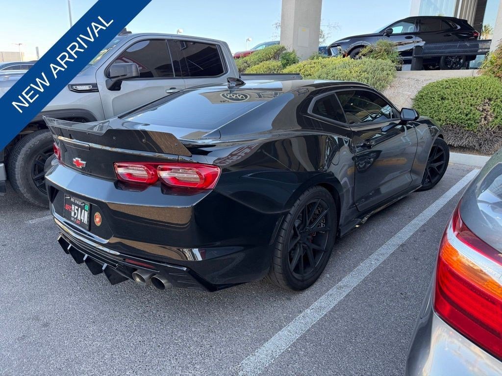 Used 2021 BLACK Chevrolet LT1 image 3