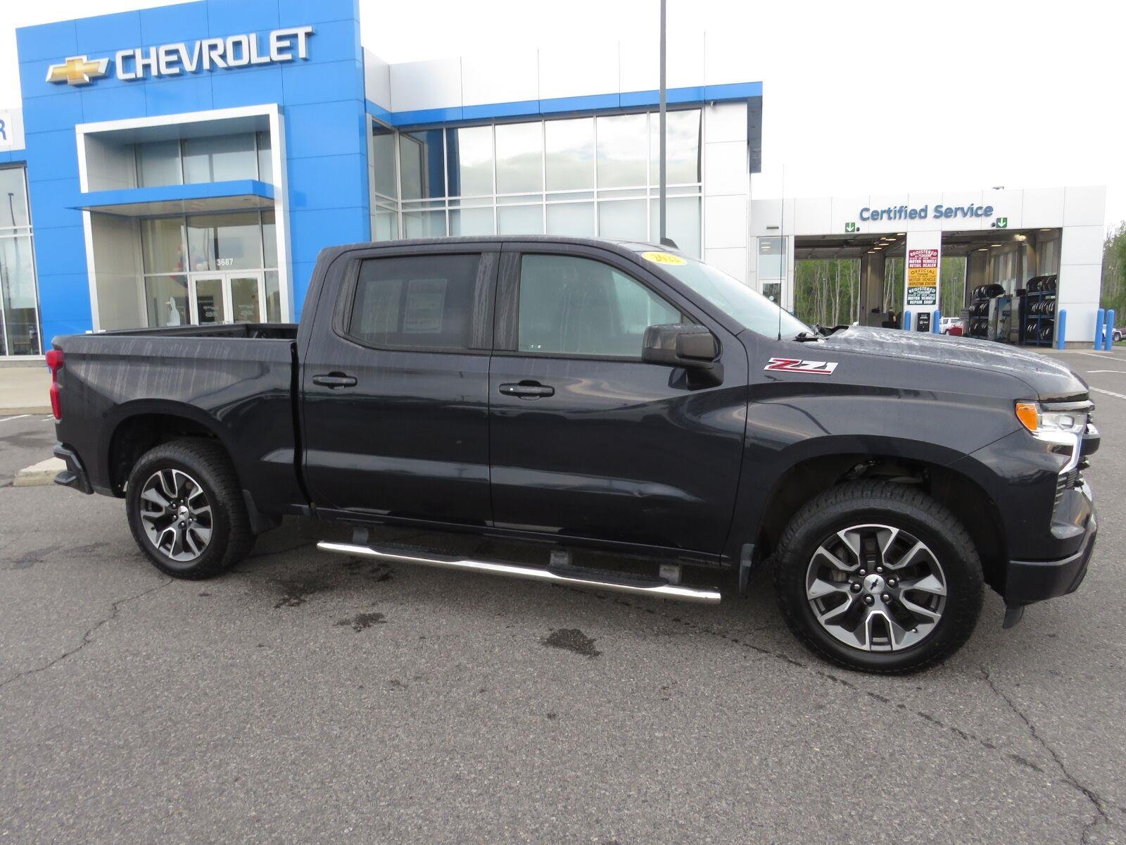 Used 2022 Dark Ash Metallic Chevrolet RST image 4