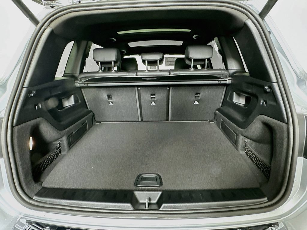 New 2026 Cirrus Silver Metallic Mercedes-Benz GLB 250 image 57