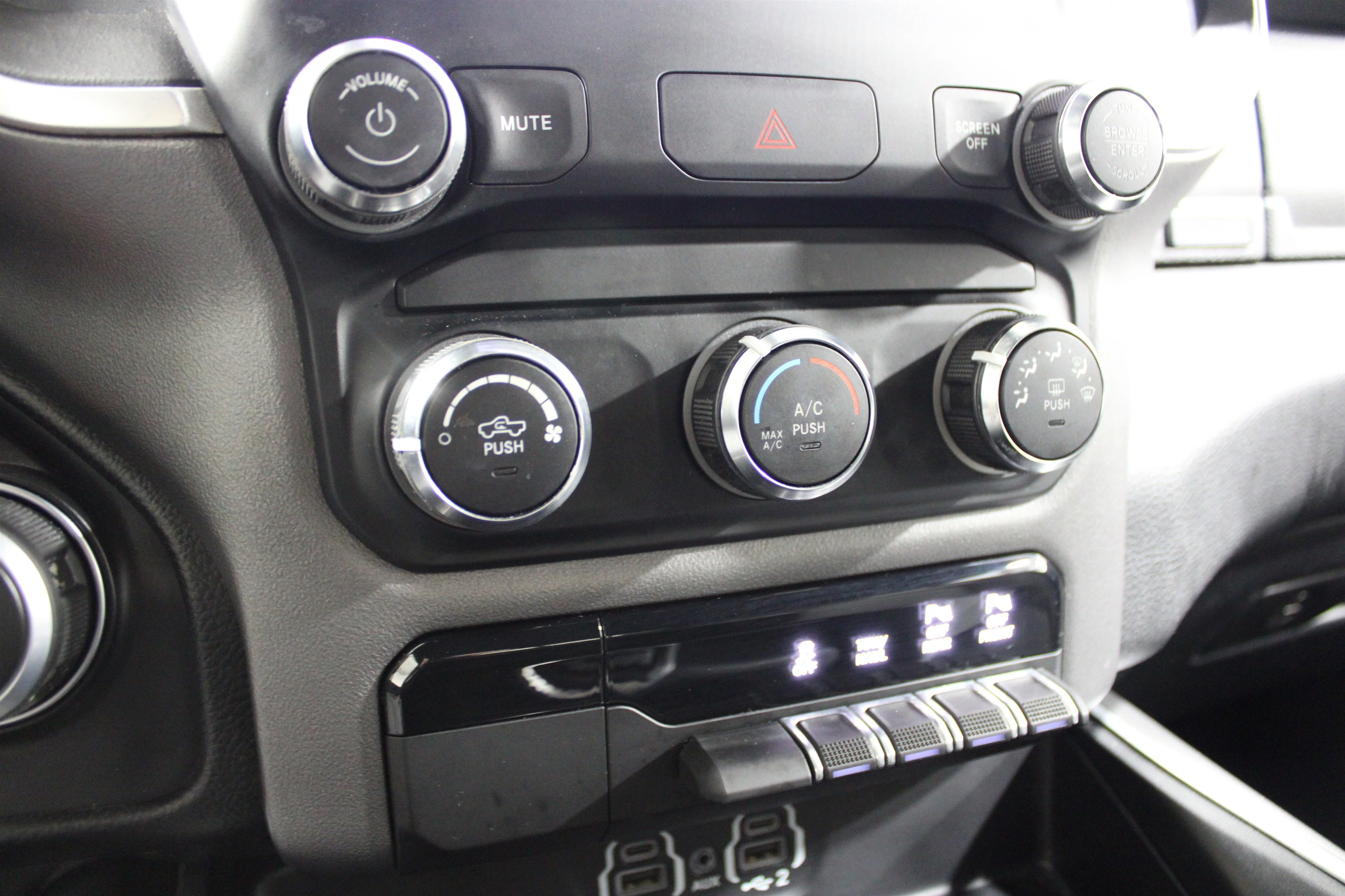 2022 RAM Ram 1500 Pickup Big Horn/Lone Star - Photo 15