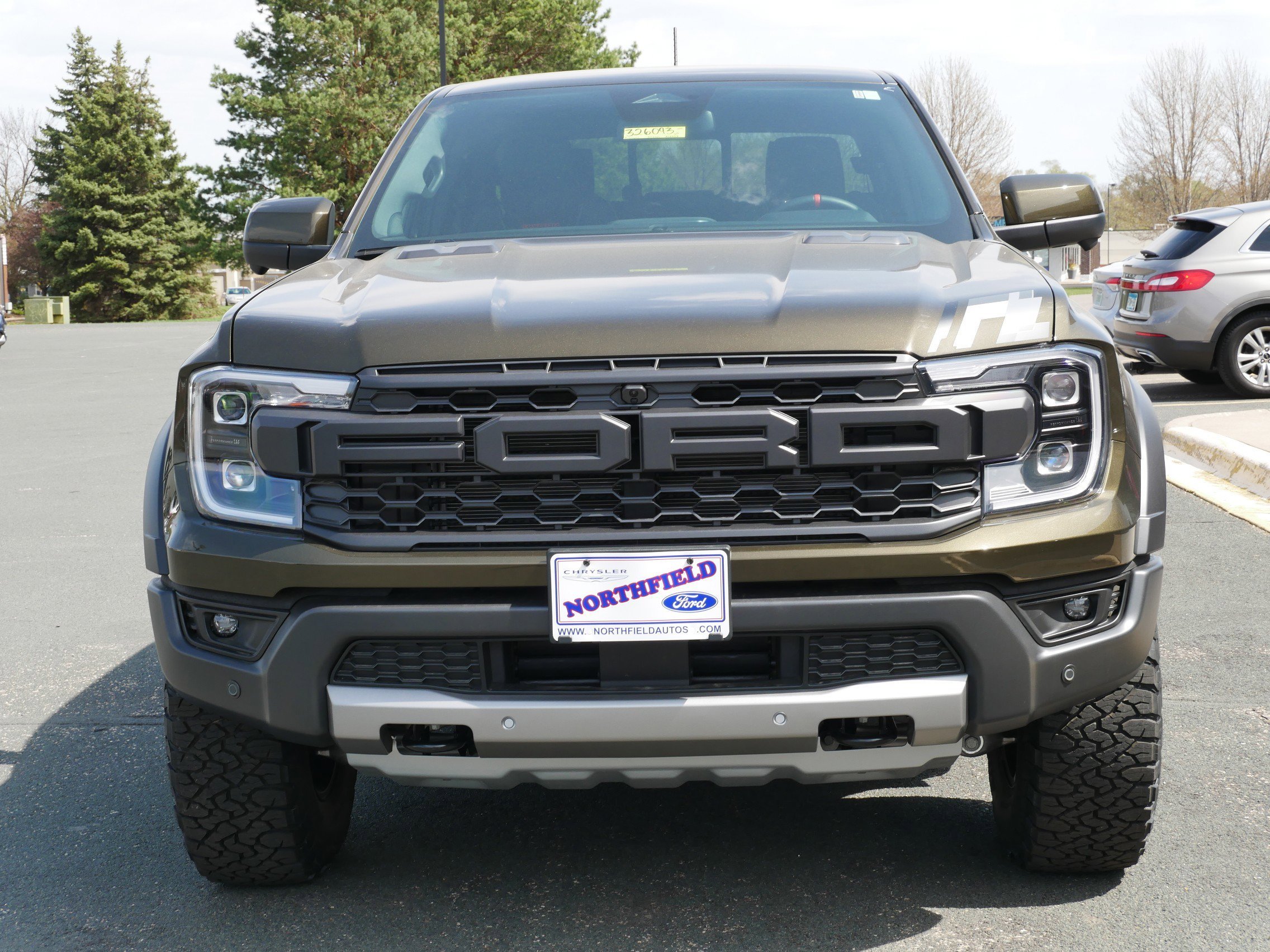 View vehicle photo 3