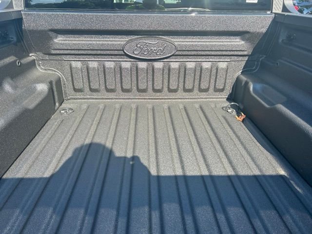 New 2026 Shadow Black Ford XLT image 7