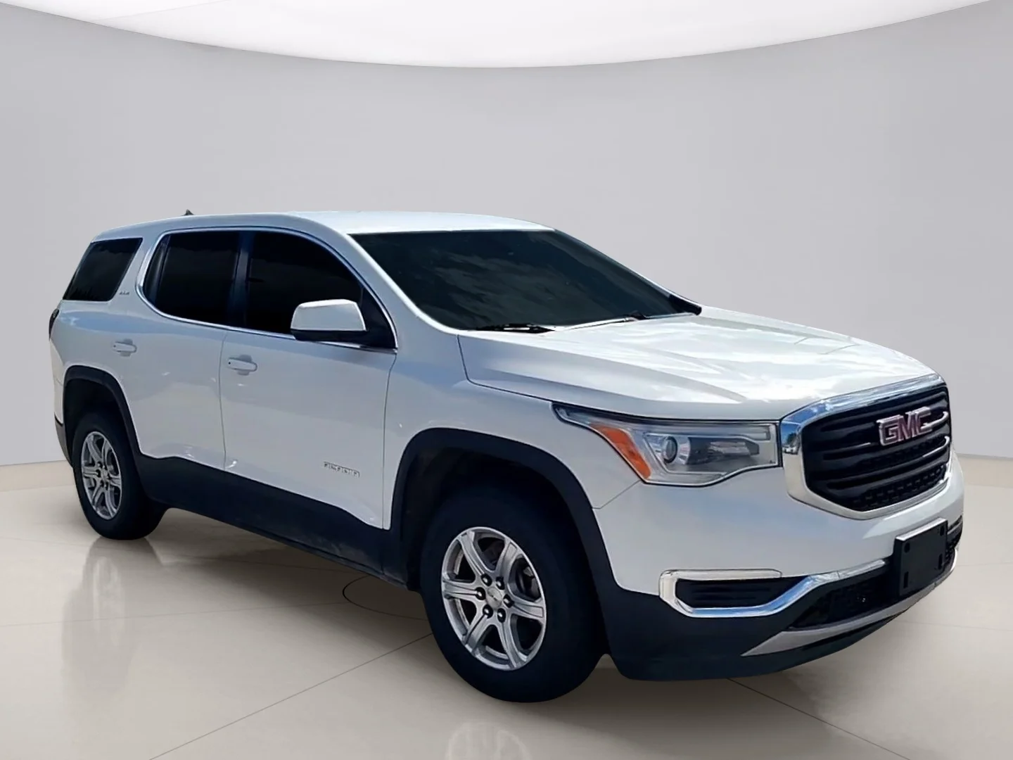 Used 2017 White Gmc SLE image 7