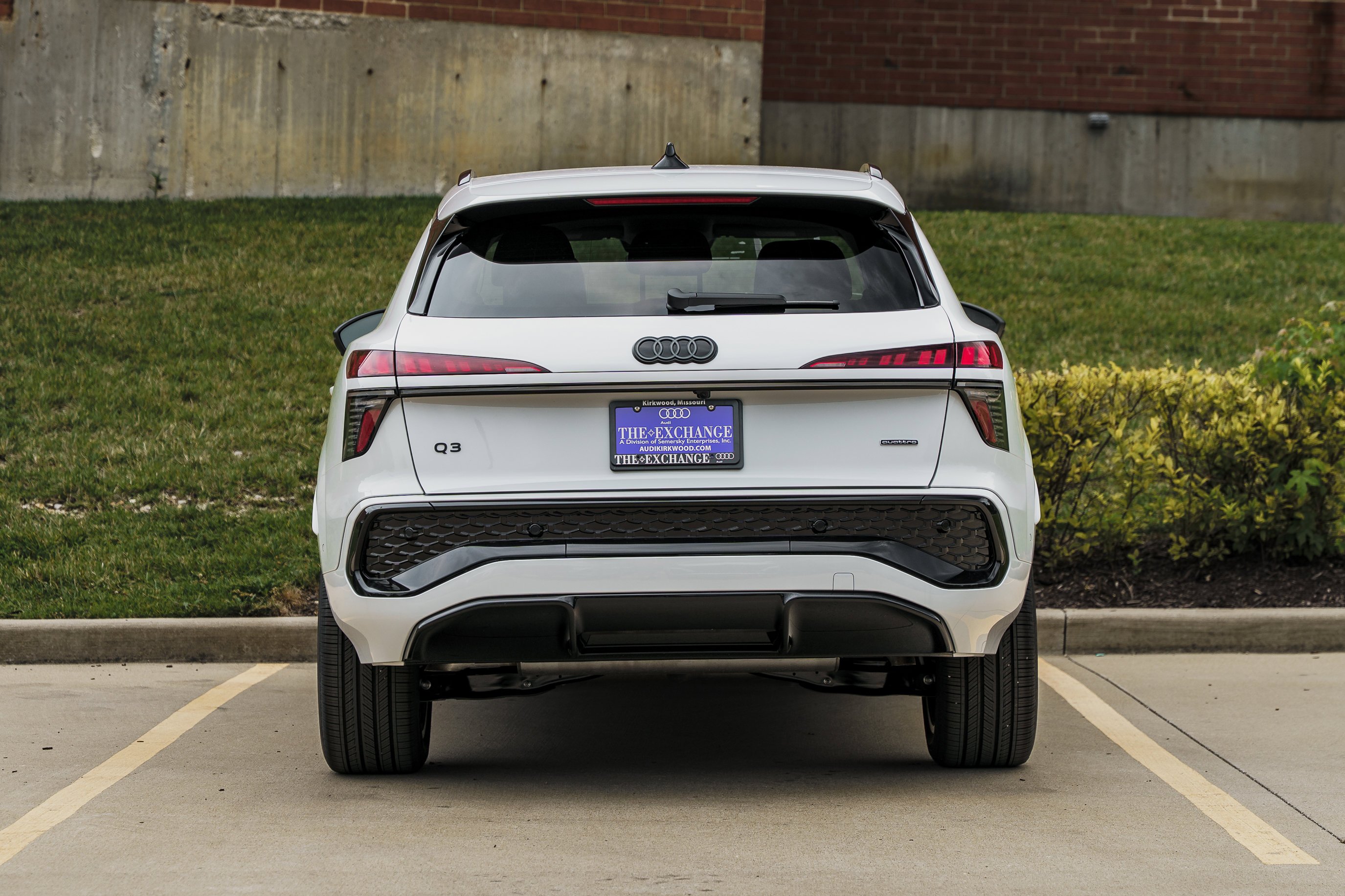 New 2026 GALCIER WHITE Audi S line image 28