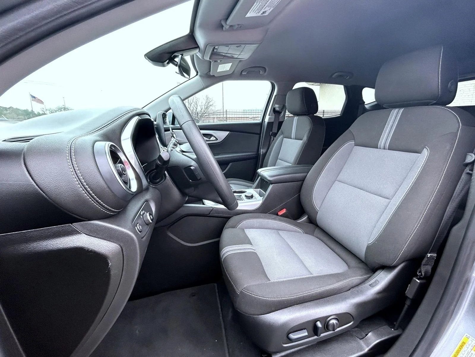 2025 Chevrolet Blazer 2LT - Photo 11