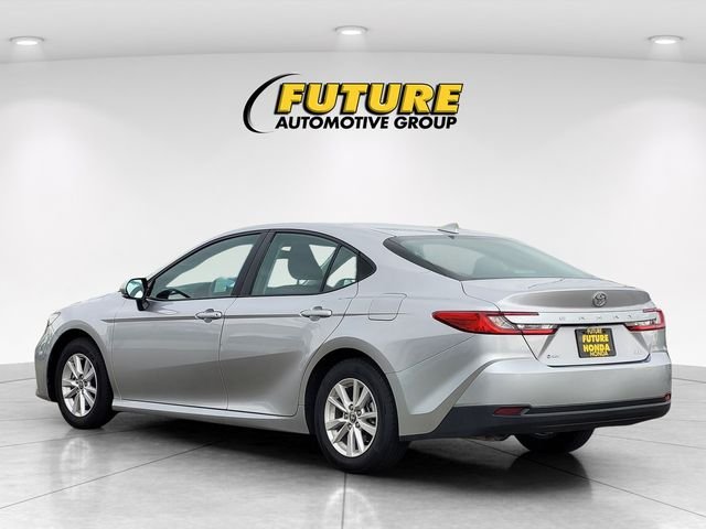Used 2025 Silver Toyota LE image 7