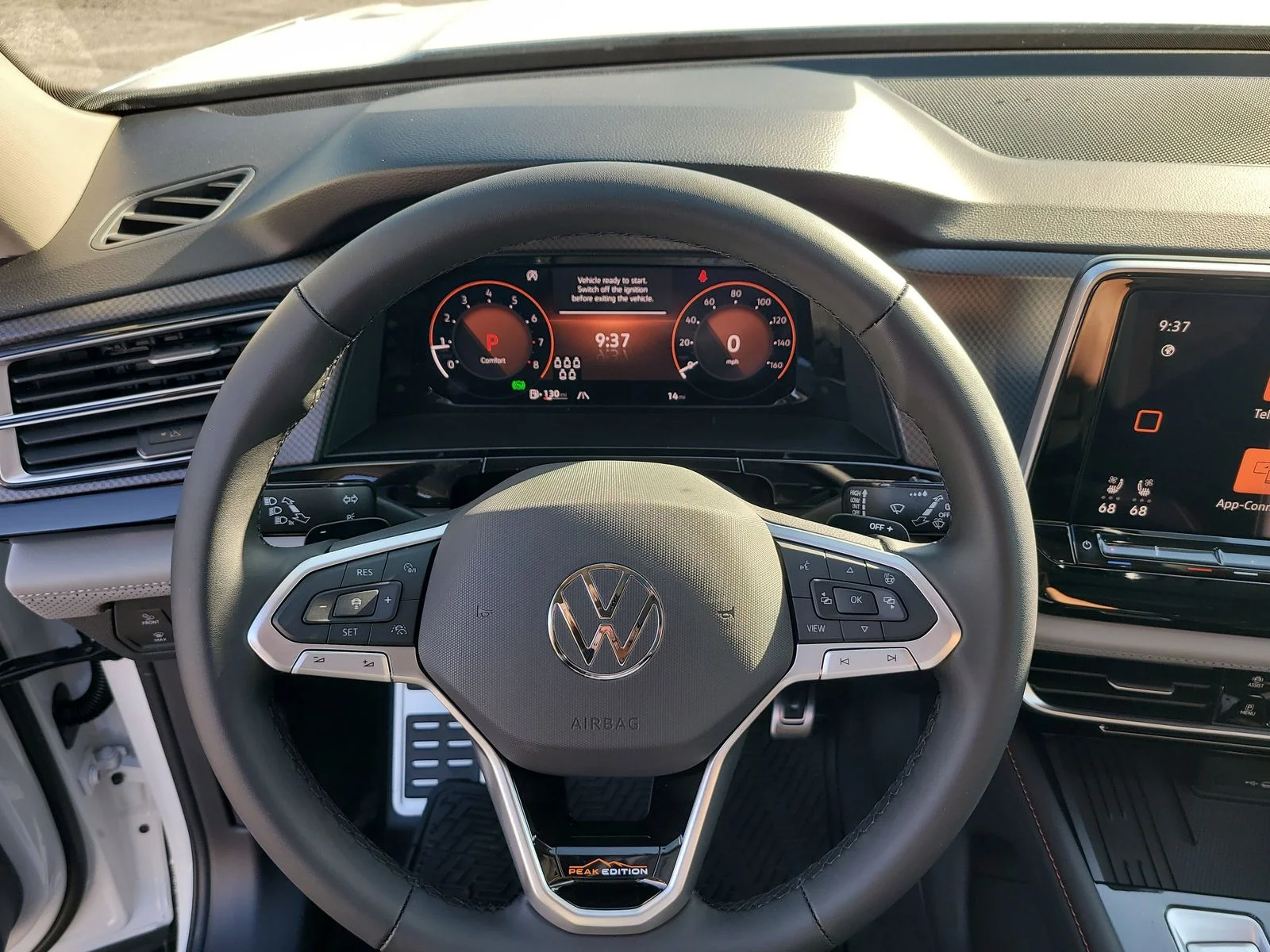 New 2026 Opal White Pearl Volkswagen 2.0T Peak Edition image 27