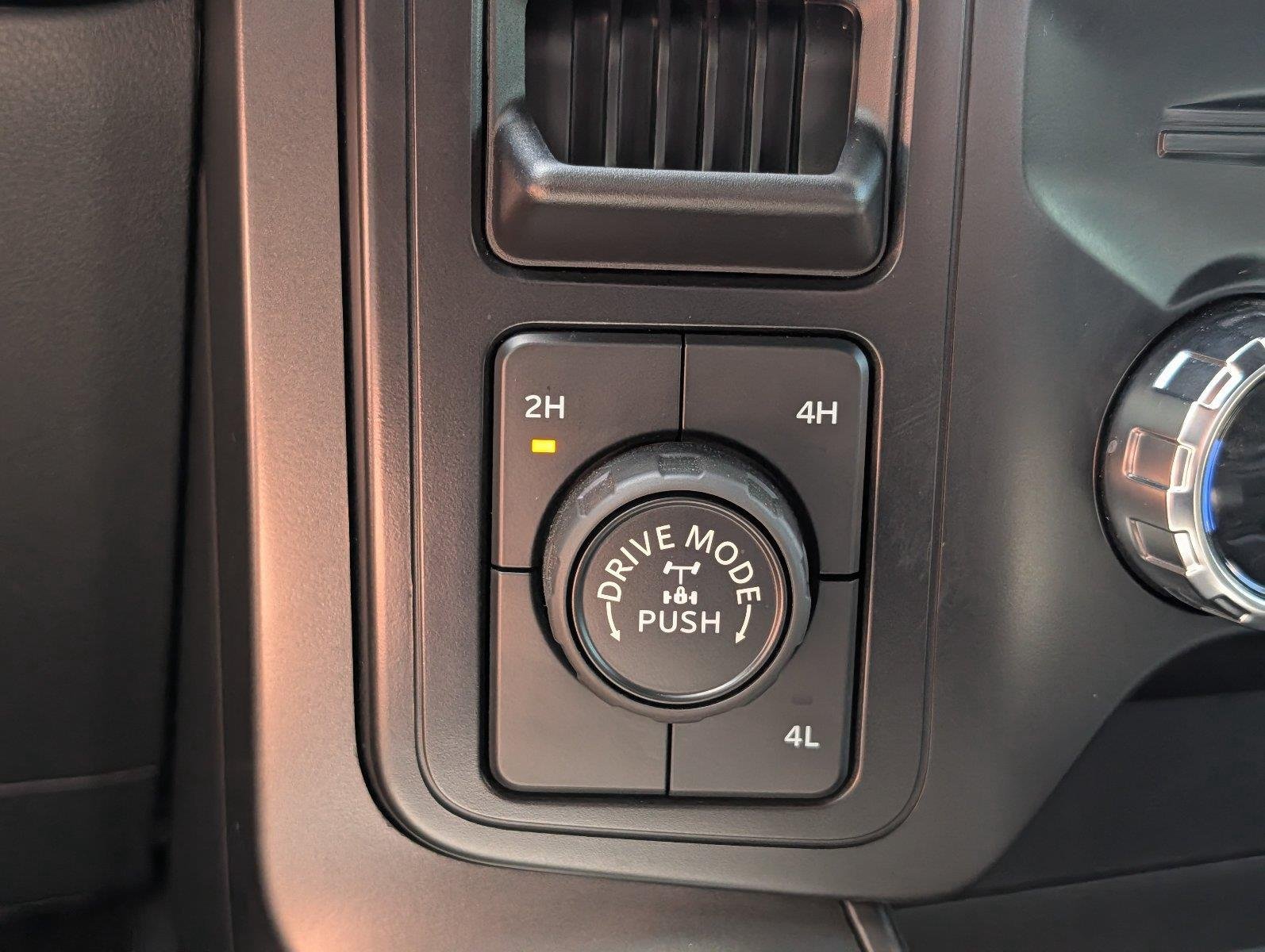 Used 2024 Carbonized Gray Ford XLT image 23