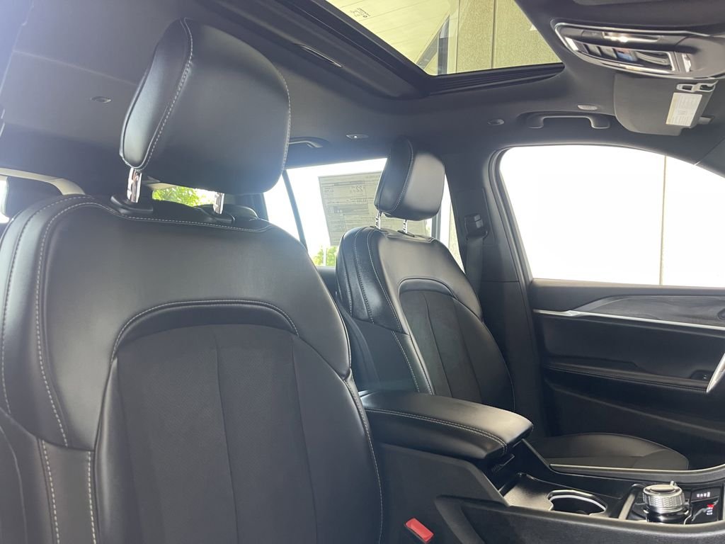 New 2026 Baltic Gray Metallic Clearcoat Jeep Altitude image 20