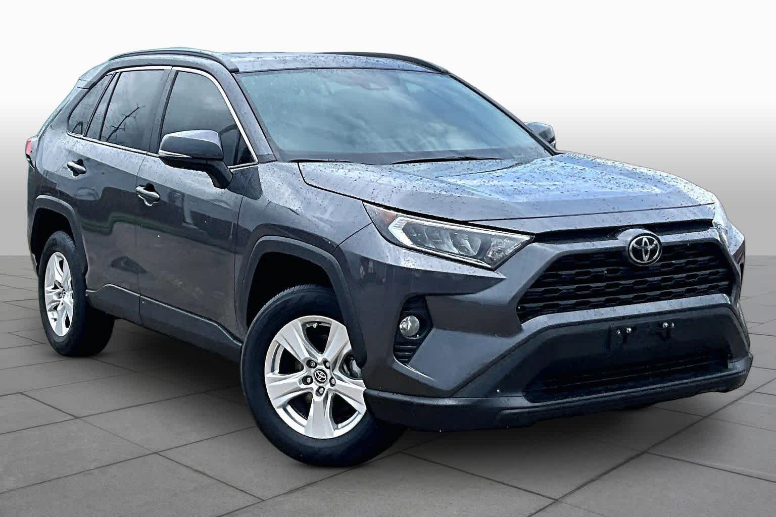 Certified Used 2021 Magnetic Gray Metallic Toyota XLE image 3