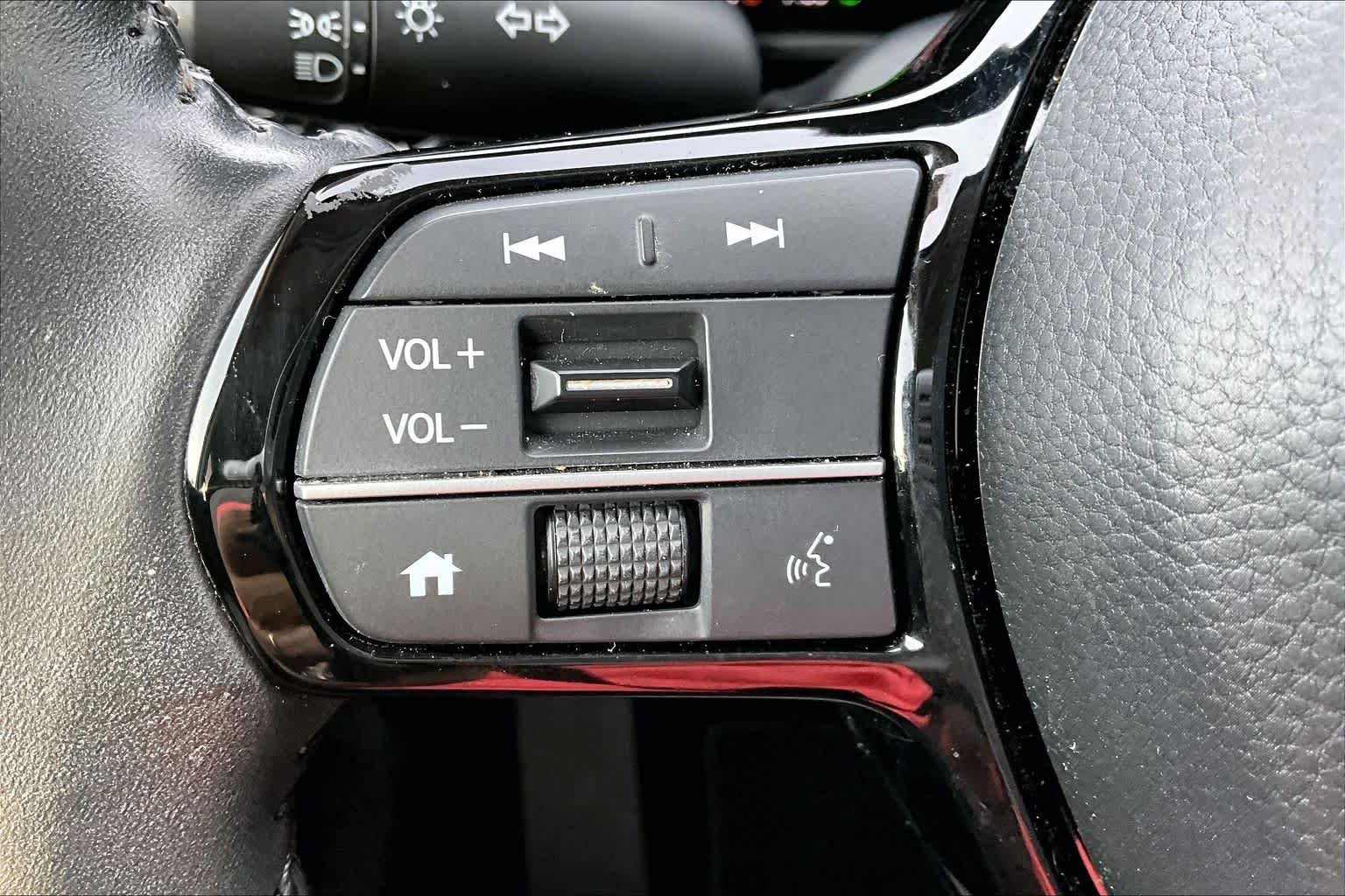 2024 Honda CR-V EX-L - Photo 23