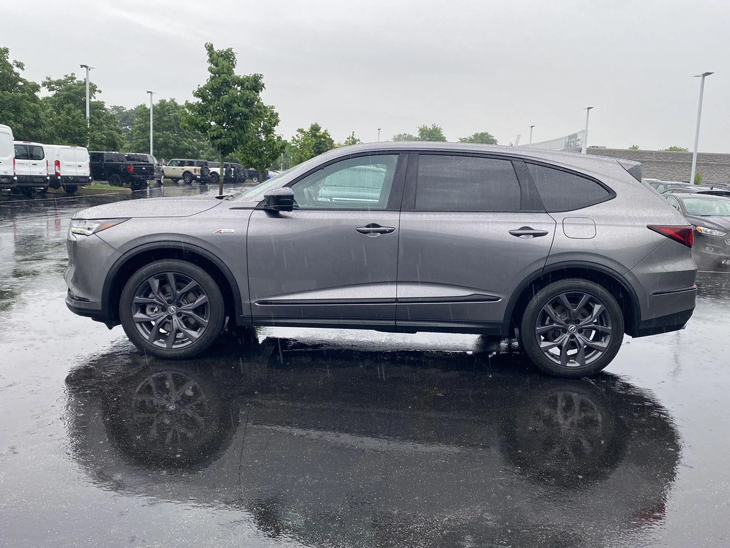 Used 2023 Liquid Carbon Metallic Acura SH-AWD w/A-SPEC image 8