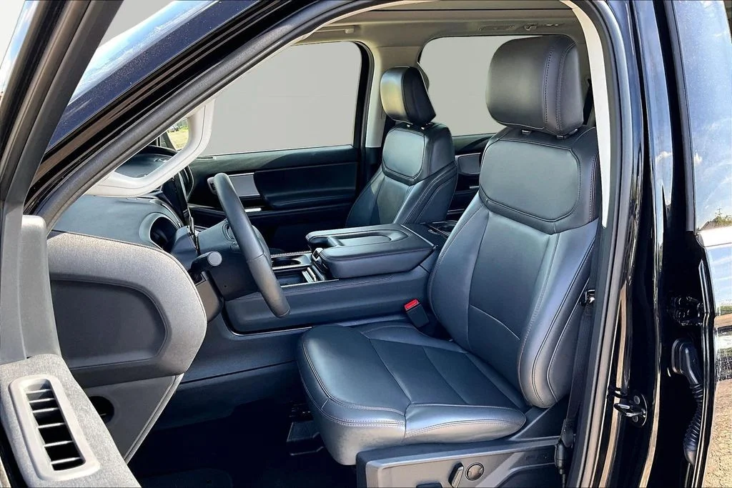 Certified Used 2025 Black Metallic Ford Active image 25
