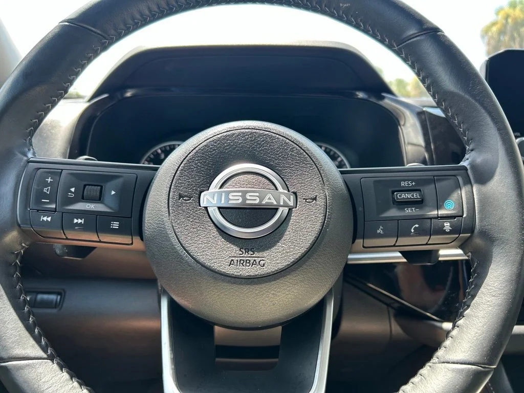 Certified Used 2025 White Nissan SV image 26