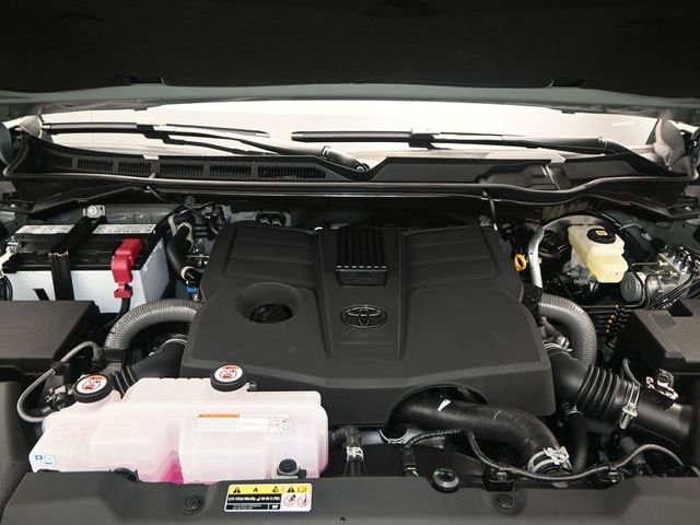 2026 Toyota Tundra 1794 Edition - Photo 18