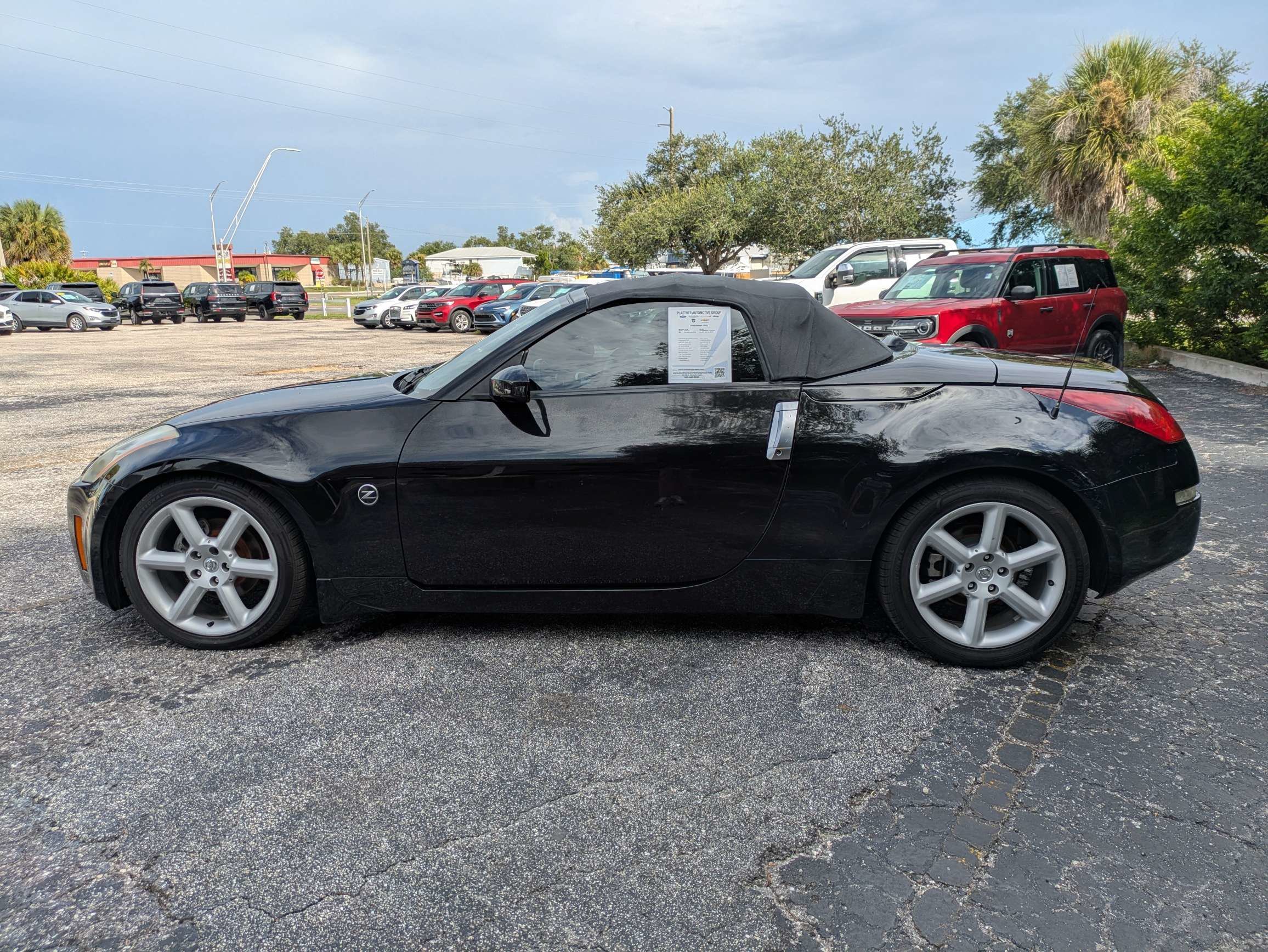 Used 2004  Nissan  image 8