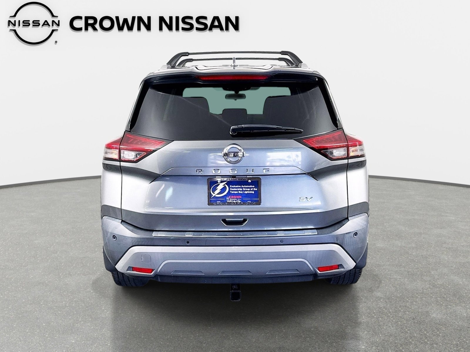 Used 2021 Gun Metallic Nissan SV image 6