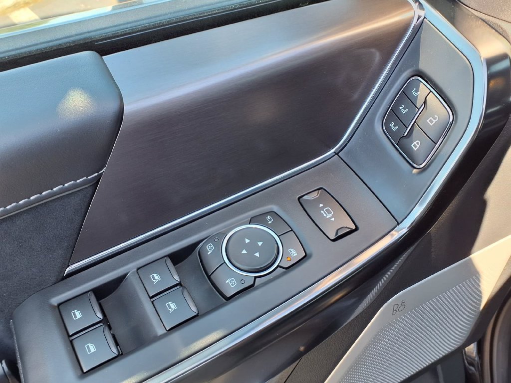 New 2026 Antimatter Blue Metallic Ford Platinum® image 11
